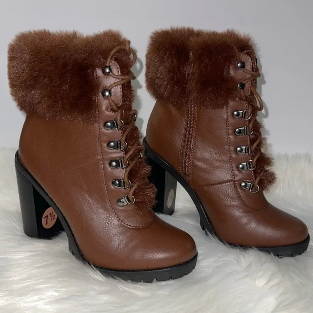 BCBGeneration Womens Pelica Faux Leather Combat & Lace-up Boots Shoes. Sz 7.5M